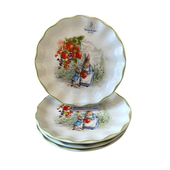 Beatrix Potter Peter Rabbit and Mother Strawberry 8” Salad Plates Set of 4 NEW - Picture 12 of 12